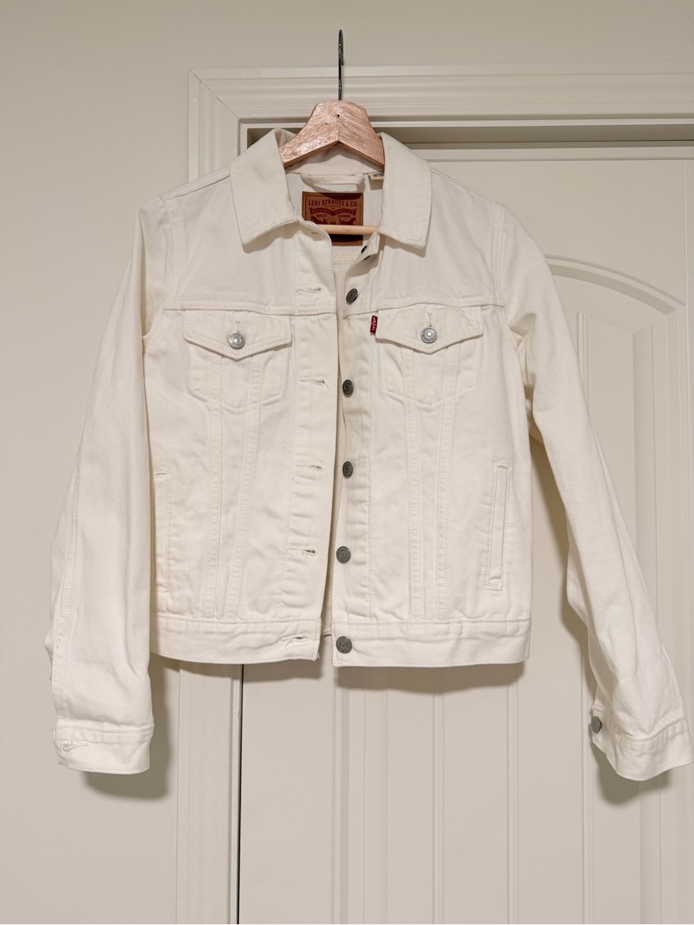 Levi's White Women's Denim Trucker Jacket